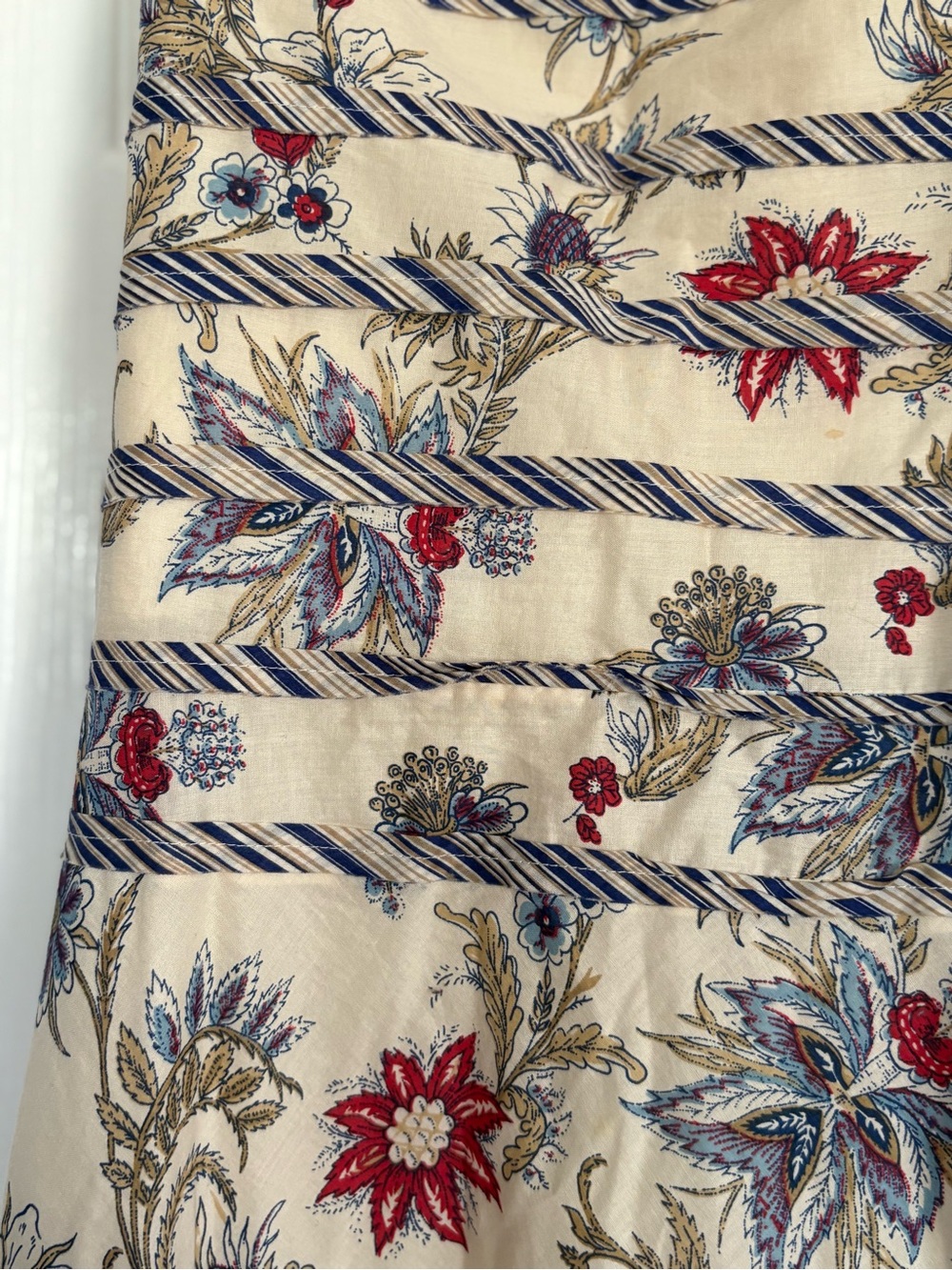 BCBGMaxAzria Cream Maxi Dress with Red & Blue Floral Print - Picture 3 of 9
